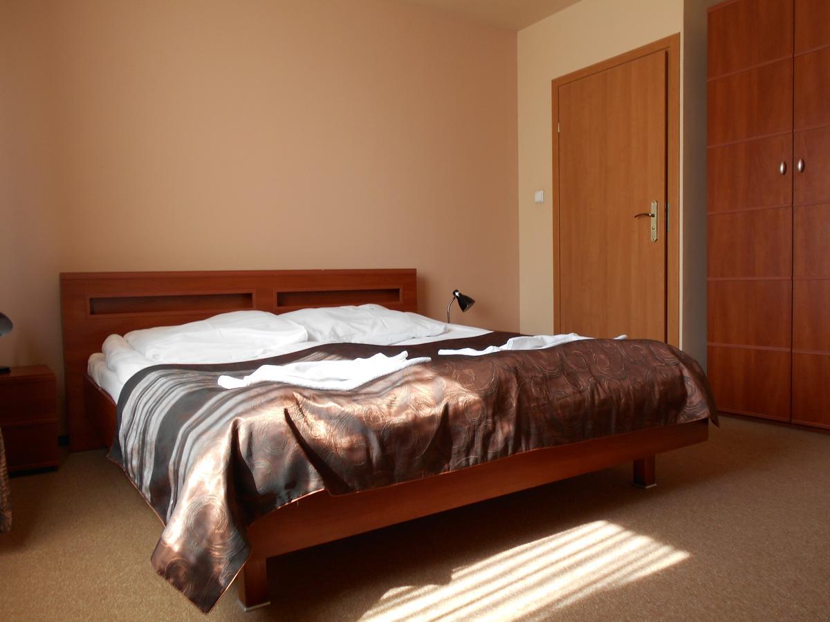 Hotel Astor Radom Esterno foto